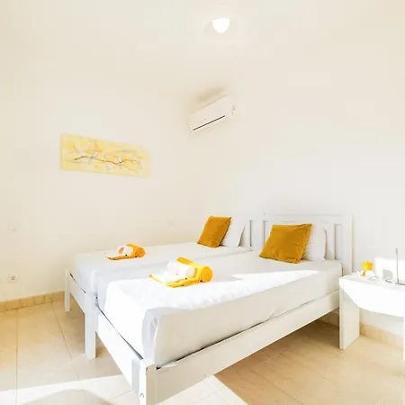 Villa In Gale Near Gale Beach With Pool * 阿尔布费拉