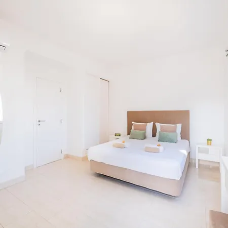 Villa In Gale Near Gale Beach With Pool *